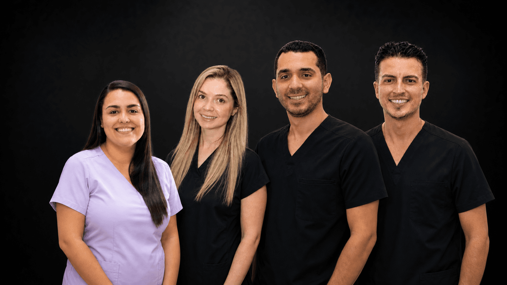 Equipo clínico de Complete Dentistry Costa Rica — Clínica Dental
